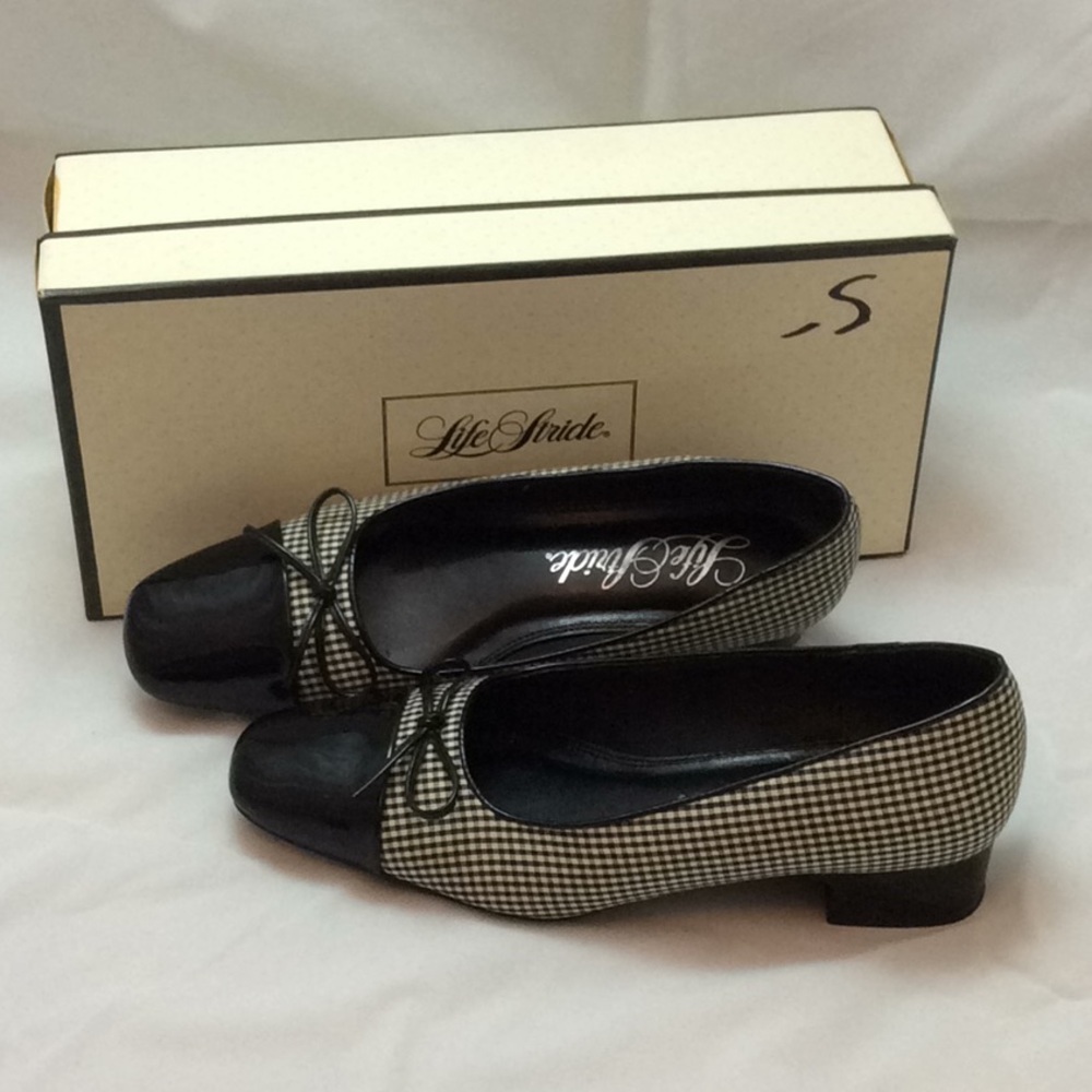 life stride Size 6 preowned
